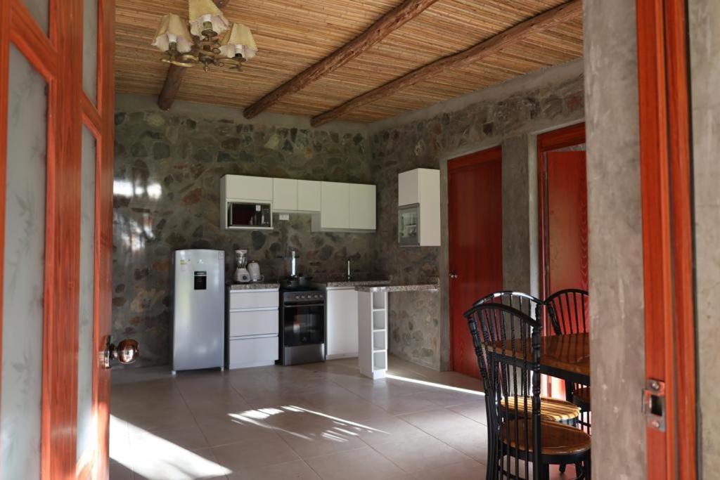Cha'skas Checkta Eco-lodge *